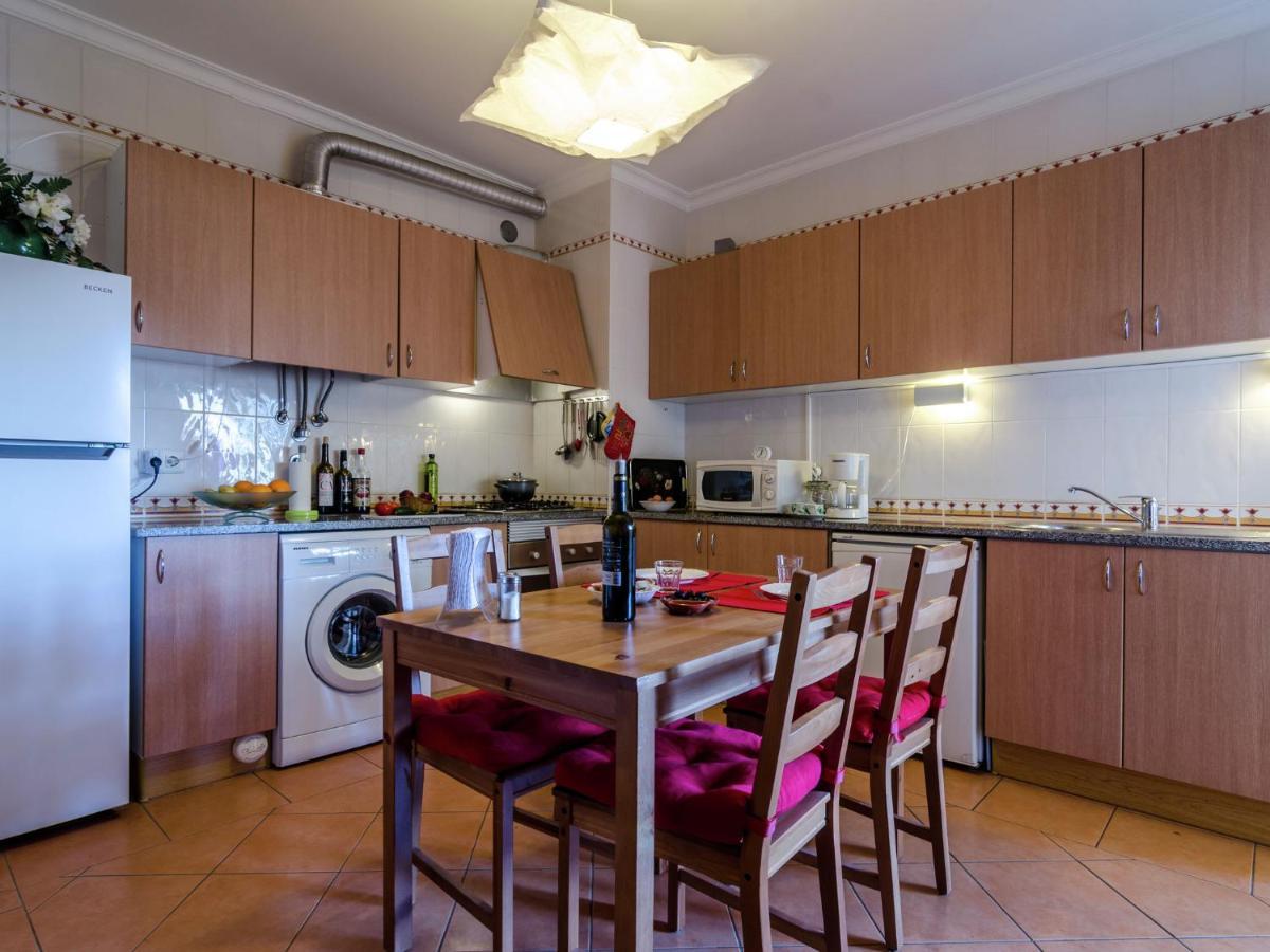 This Warm And Comfortable Apartment Lagos Phòng bức ảnh