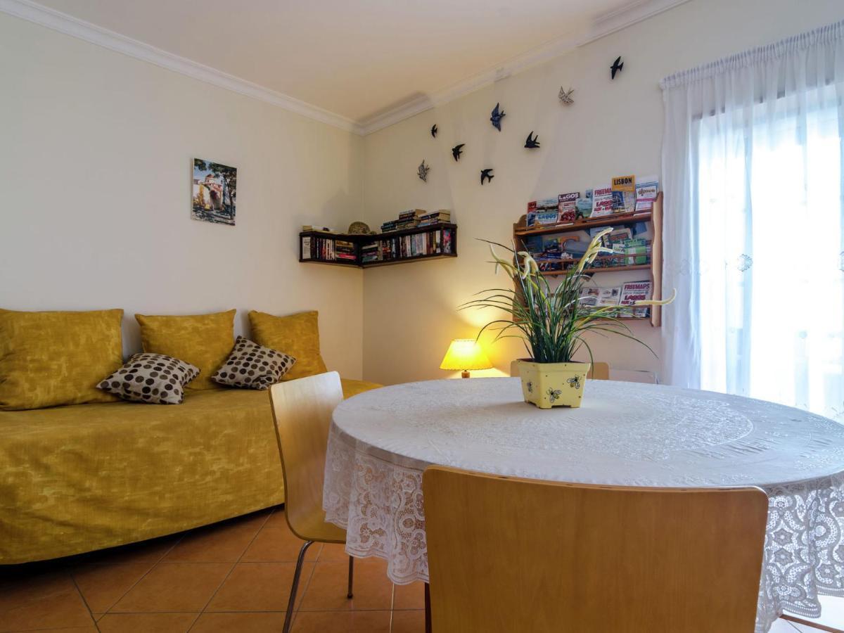 This Warm And Comfortable Apartment Lagos Phòng bức ảnh