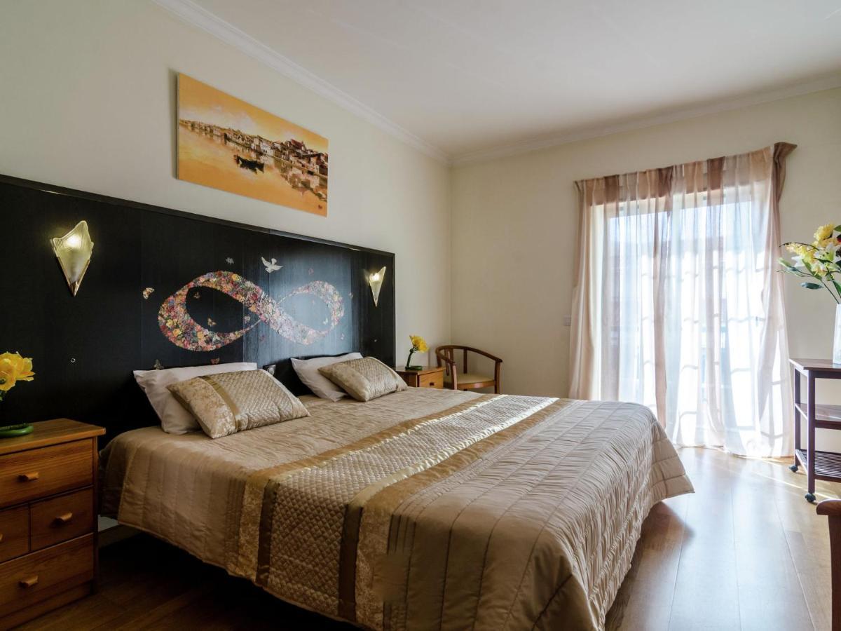 This Warm And Comfortable Apartment Lagos Phòng bức ảnh